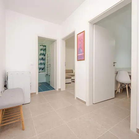 Avantgarden King Apartment *